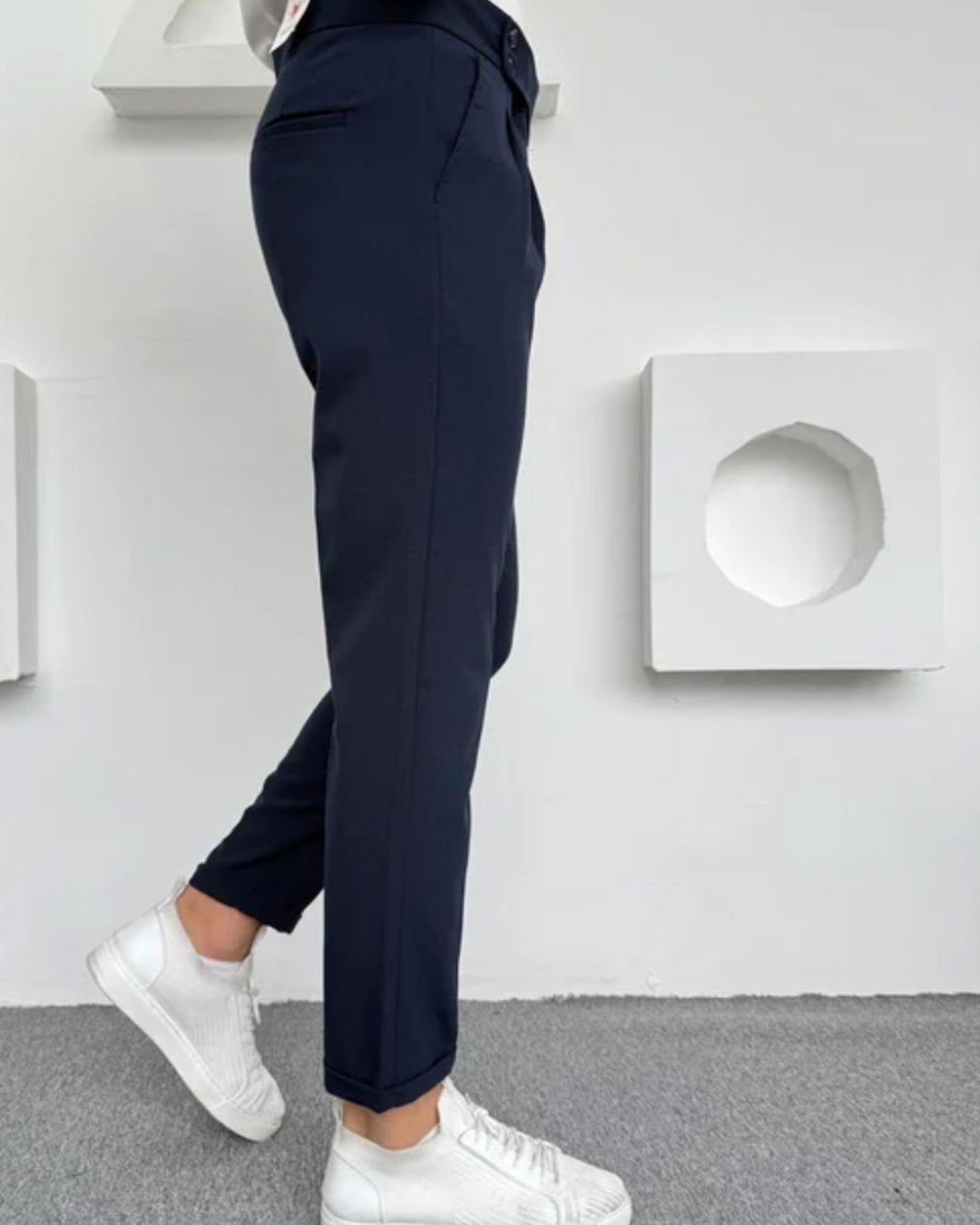 Beyaz Pileli Slim Fit Erkek Kumaş Pantolon