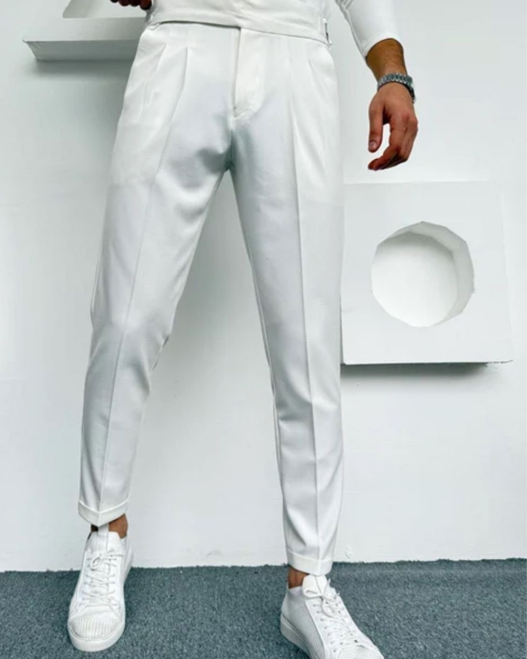 Beyaz Pileli Slim Fit Erkek Kumaş Pantolon