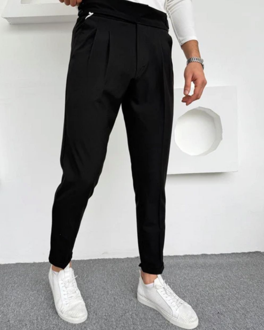 Beyaz Pileli Slim Fit Erkek Kumaş Pantolon