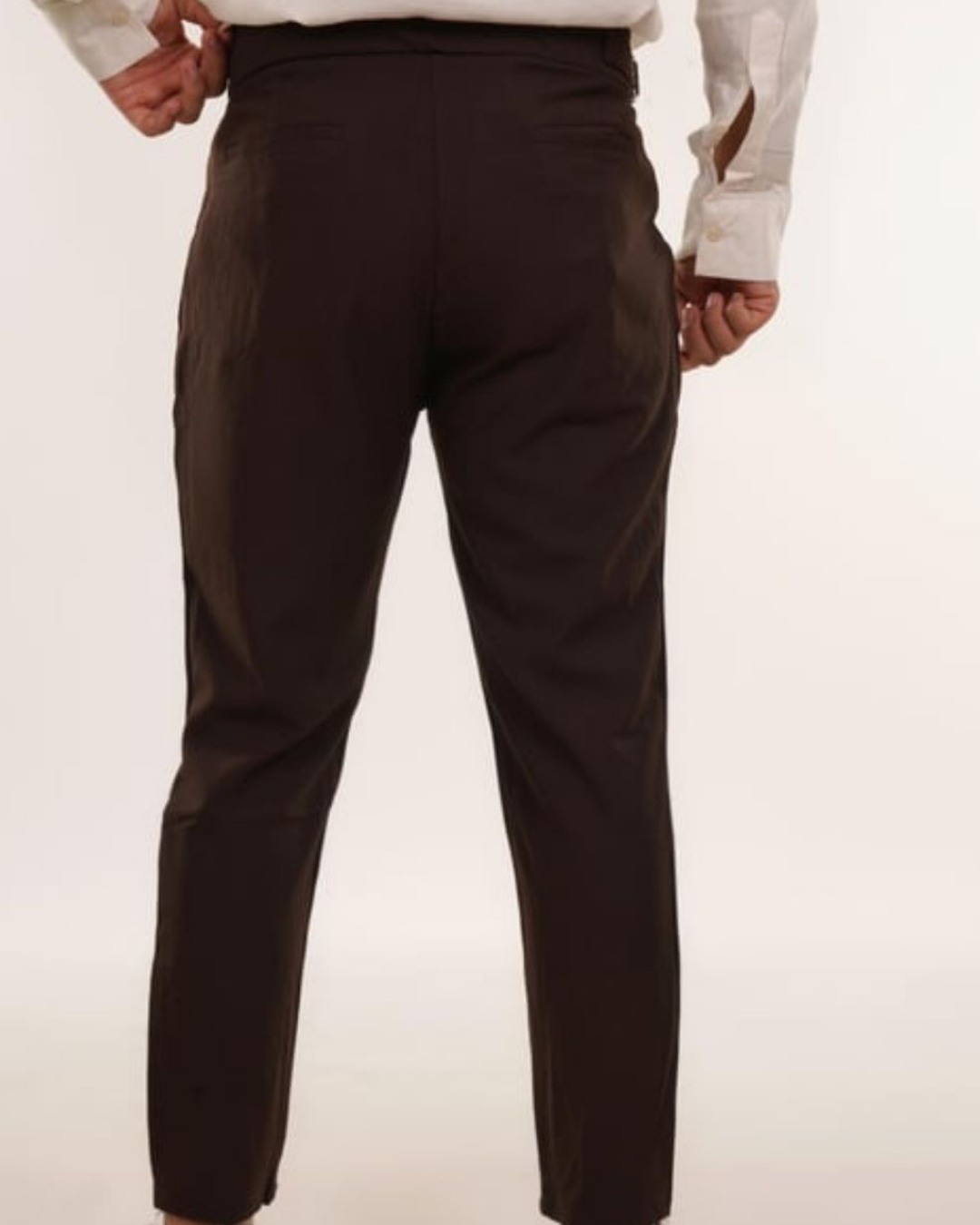 Beyaz Pileli Slim Fit Erkek Kumaş Pantolon