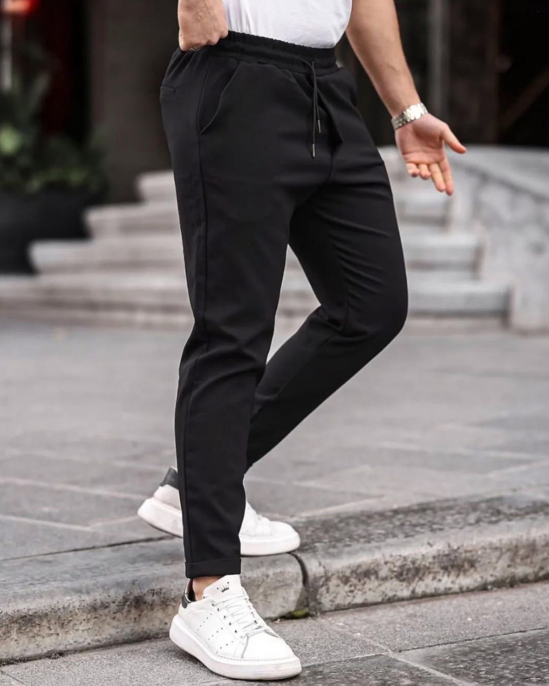 Bej Rengi Beli Lastikli Jogger Eşofman