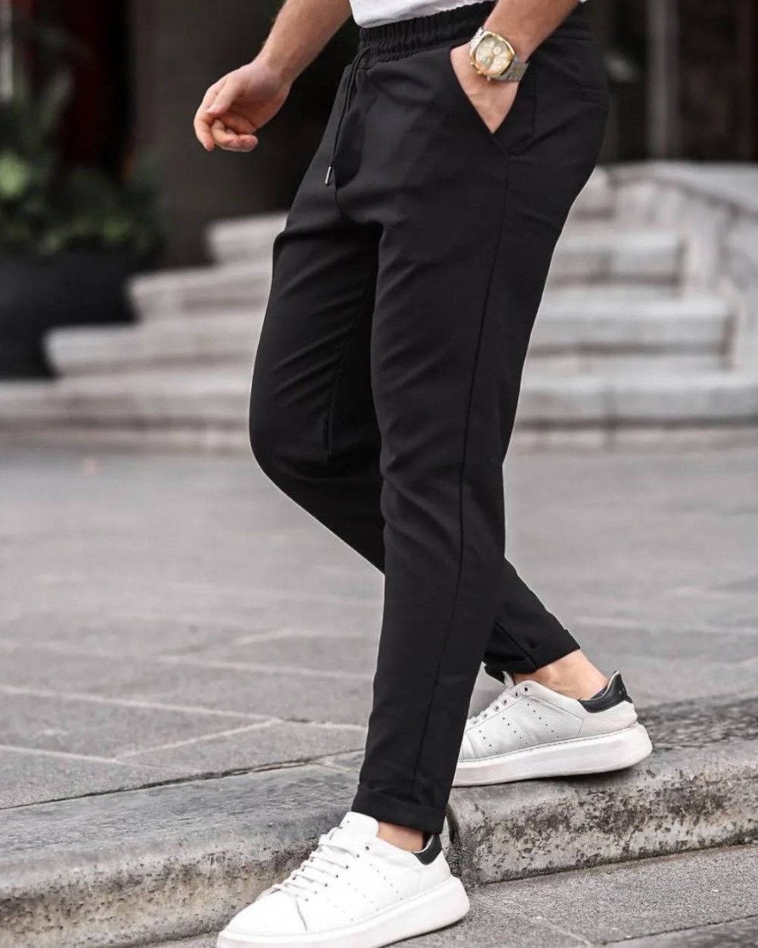 Bej Rengi Beli Lastikli Jogger Eşofman