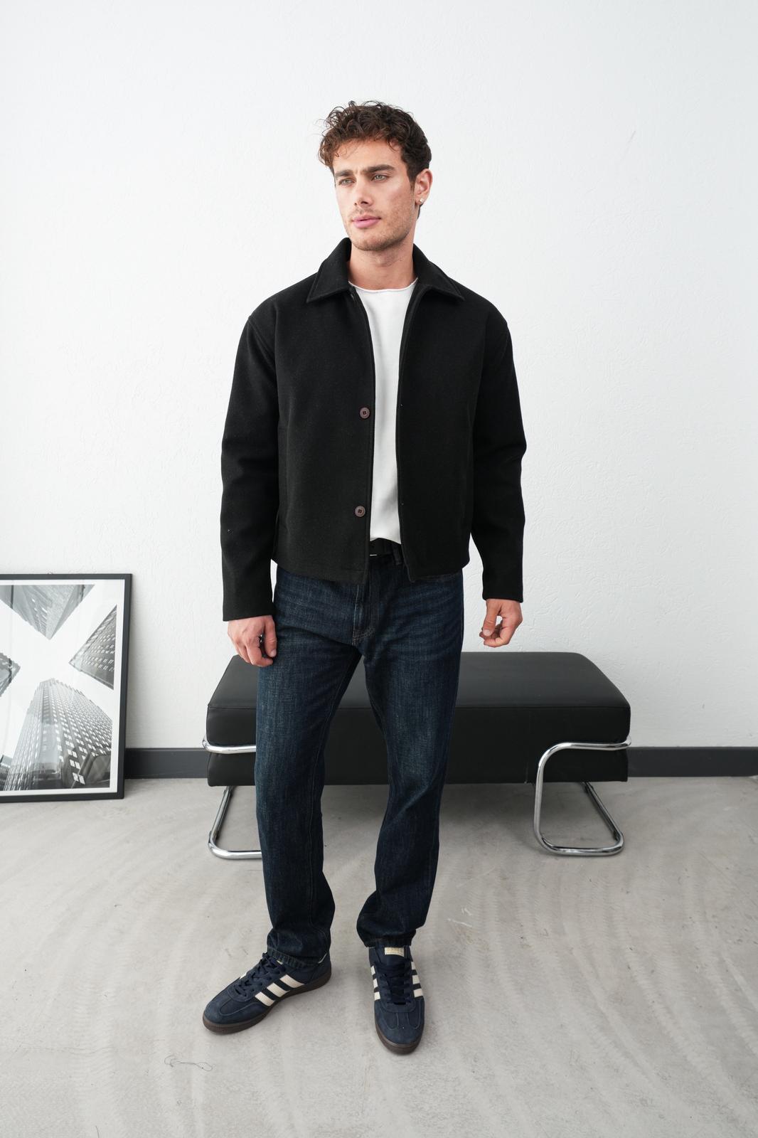 DÜZ KAŞE DÜĞMELİ CEKET