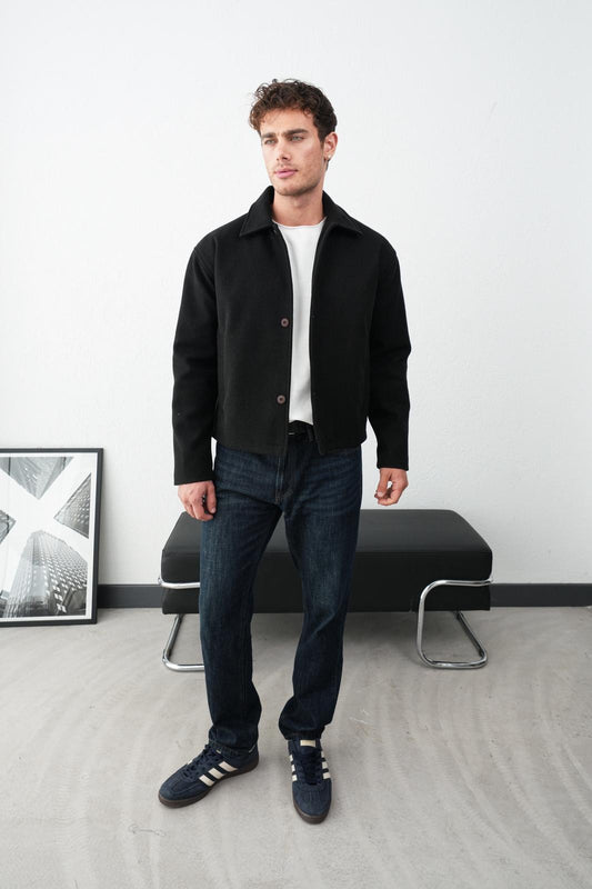 DÜZ KAŞE DÜĞMELİ CEKET