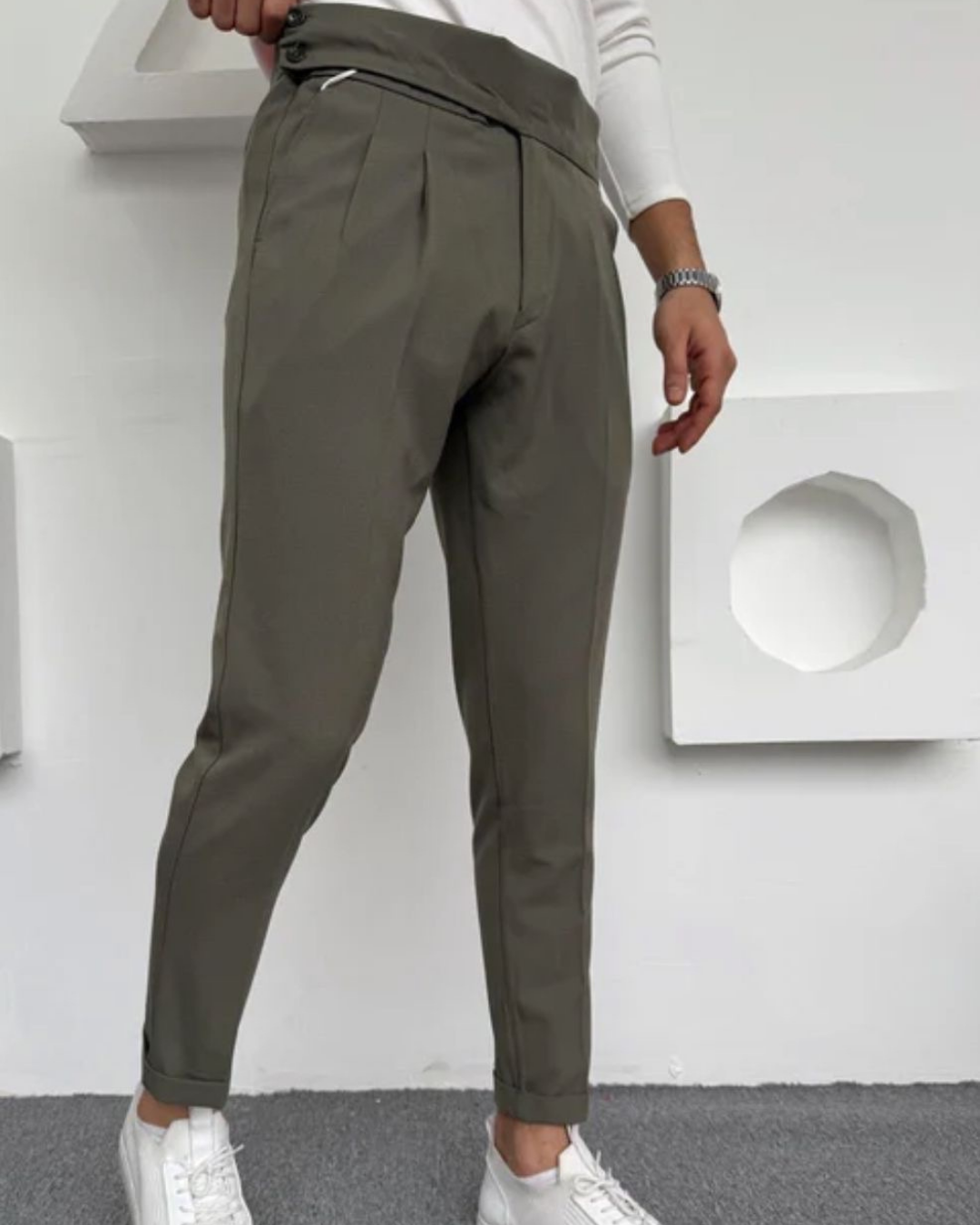 Tokalı Haki Pileli Slim Fit Kumaş Pantolon